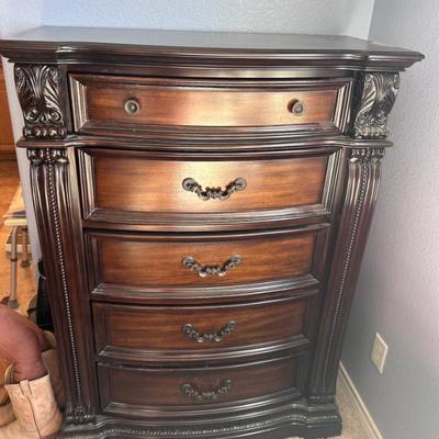 Beautiful King Size Bedroom Set 