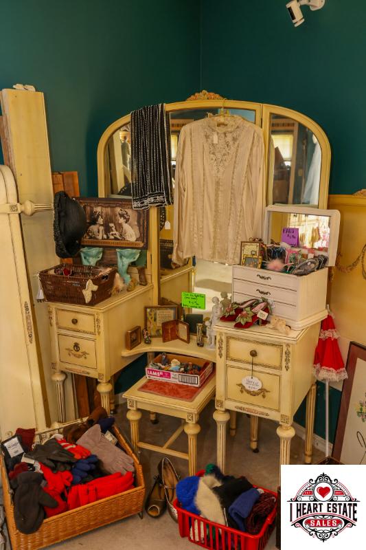 Sale Photo Thumbnail #46