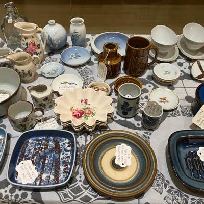 Sale Photo Thumbnail #18: Danish vintage treasure trove!