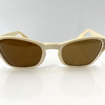 Sale Photo Thumbnail #203