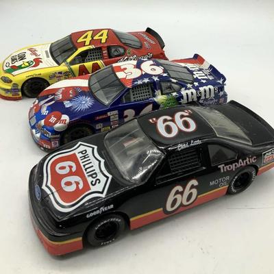 Sale Photo Thumbnail #483