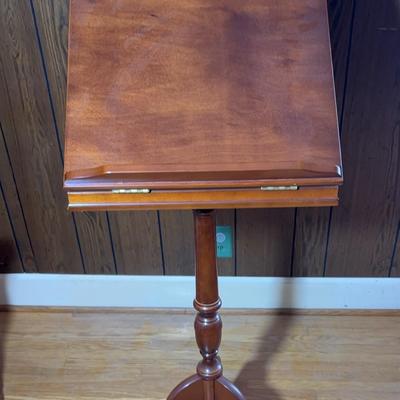 Bombay Company Mahogany Adjustable Book Stand