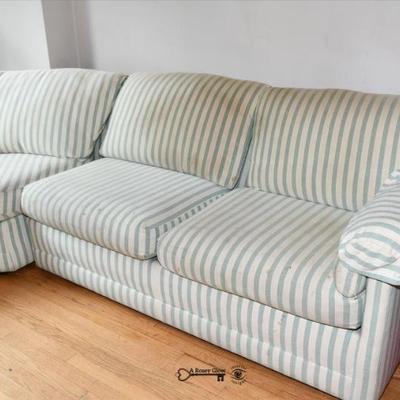 Sale Photo Thumbnail #120: 118 living room