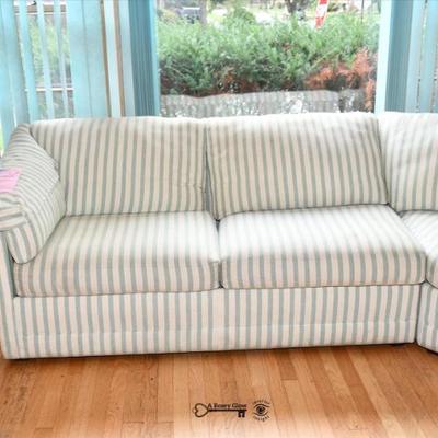 Sale Photo Thumbnail #121: 119 living room