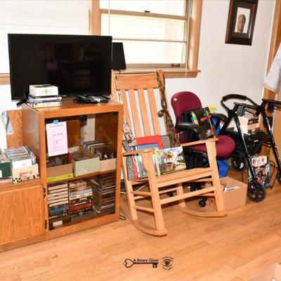 Sale Photo Thumbnail #32: 030 some highlights chicago estate sale