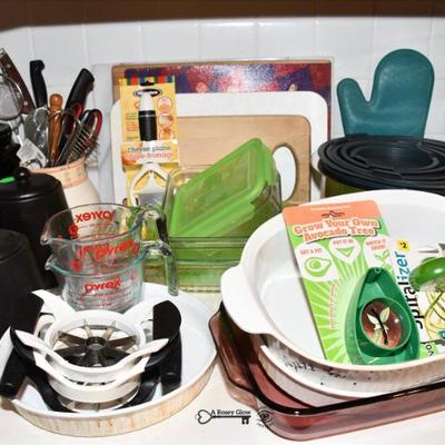 Sale Photo Thumbnail #150: 148 kitchen