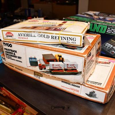 Sale Photo Thumbnail #521: 520 basement
