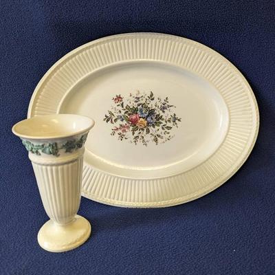 Wedgwood Conway Platter With Wedgewood Queen's Ware Vase