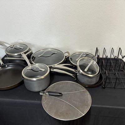 Set Of Pots And Pans/dish Rack 