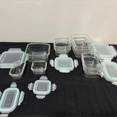 Set Of Glasslock Kitchen Storage 