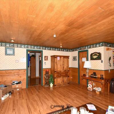 042 family room