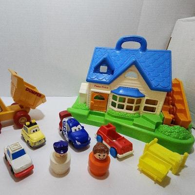 Fisher Price Little People Play House, FPLP Accessories, & Buddy Dumper Truck