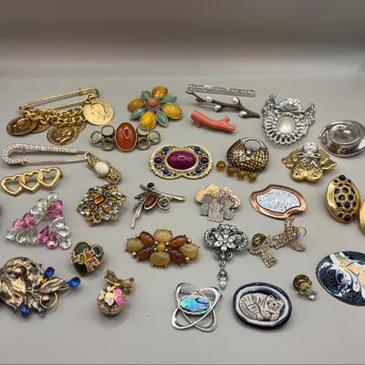 Fashion Pins, Mostly Vintage