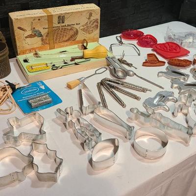 Vintage Kitchen Items, Sunbeam Shaver (Working!), And Cookie Cutters