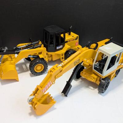 "Spiel Gut" Toy Construction Vehicles