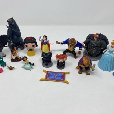 Disney Figures: Characters From Brave, Aladdin, Beauty And The Beast, Cinderella & Snow White