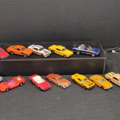 3 Matchbox Cars 7 Hotwheel Cars 5 Mattel / Made In Malaysia 