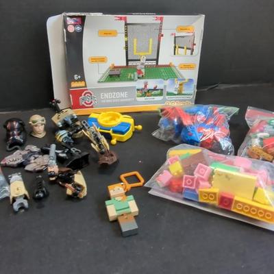 Legos  Star Wars Pieces Spiderman Pieces Ohio State Endzone  Miscellaneous Legos Pieces 