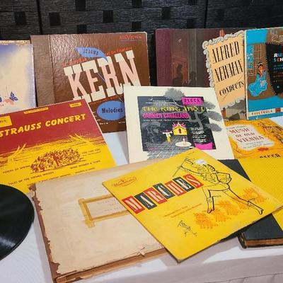 The King And I, Waltzes, Jerome Kerns, Glenn Miller, Marches Etc On33s 