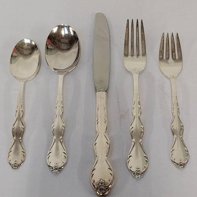 32-pc 1964 Int’l Silver "Camelot-Melody" 1964 Silver Plate Flatware