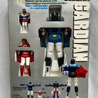 vintage 1982 Bandai Godaikin Gardian Chogokin Robot set
