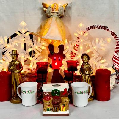 light Up X-MAS Snowflakes, Light Up Woonden Rudolph, Figures, Ornaments + More! 