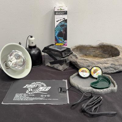 Reptile Care Variety (WH7)