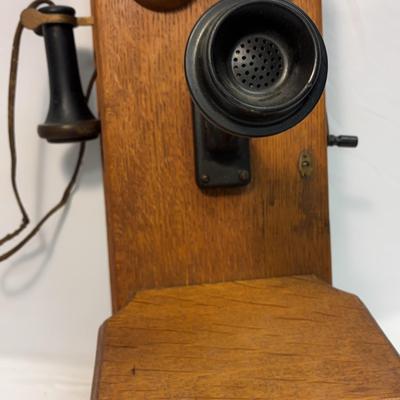 Antique Hand Crank Wall Phone