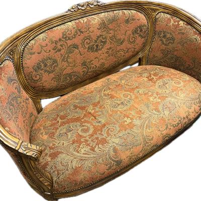 French Style Wooden Sofa 