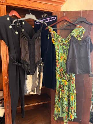 Cw160v women s vintage clothing #2