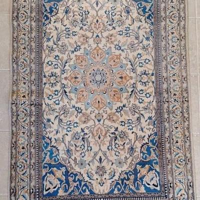 Cw144v vintage iran made rugs 2