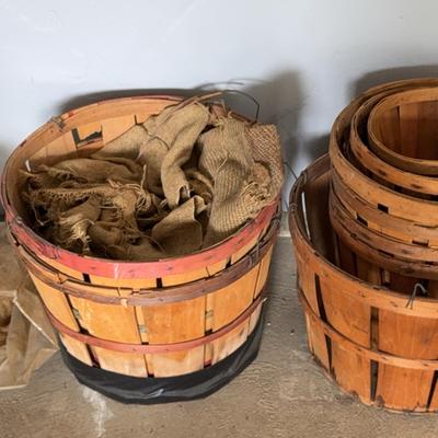 Bushel Baskets & Burlap Sacks