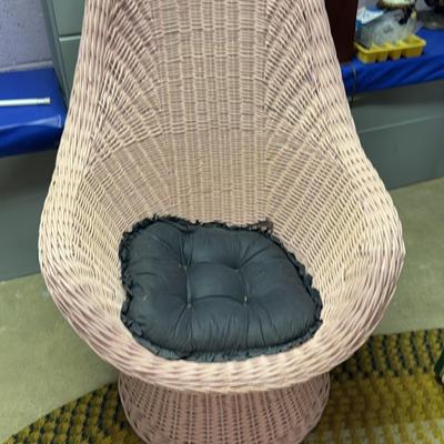 Vintage Wicker Chair