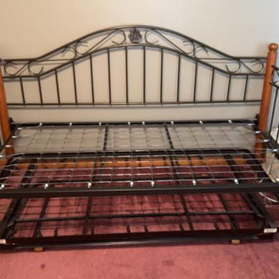 Trundle Bed