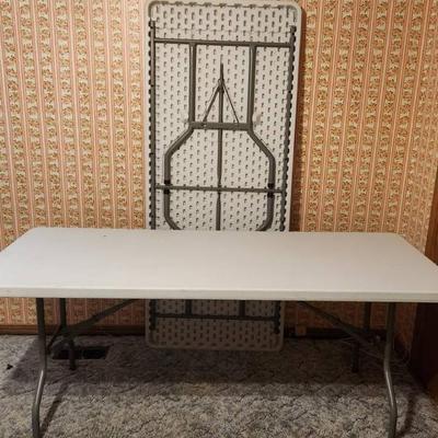 Folding Tables