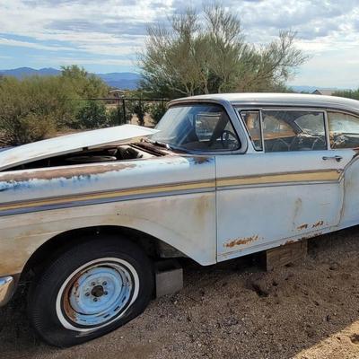 Ford Fairlane