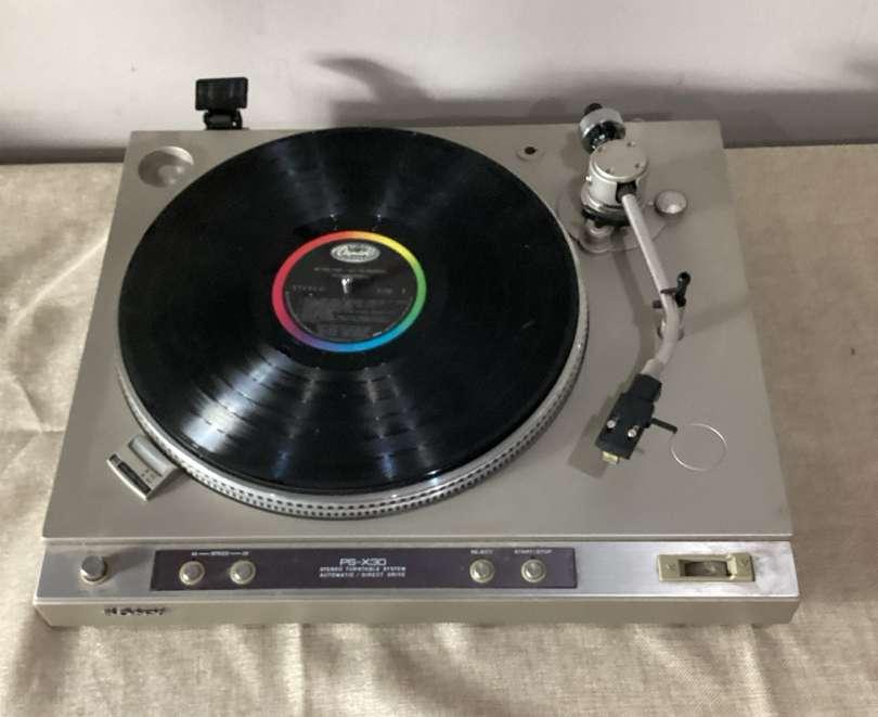 Vintage Sony Turntable