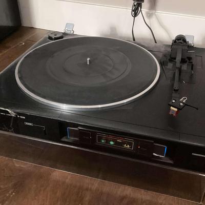 Samsui Turntable