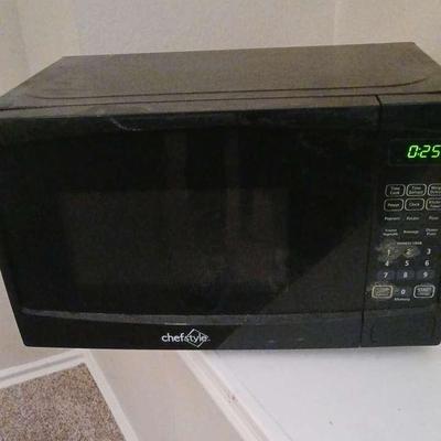 Small Chefstyle Microwave 