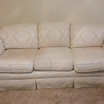 Cream Damask Pattern Sofa