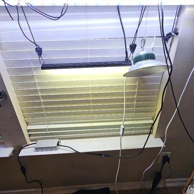 Grow Lights And Warming Pad 