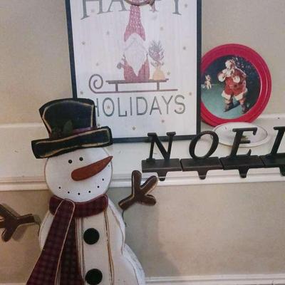 Winter Holiday Decor
