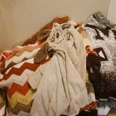 Down Blanket and Throws