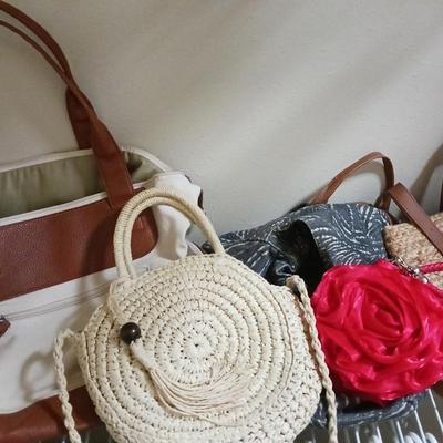 Handbags 