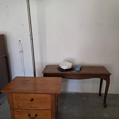 Table, End Table, and Lamp, Corning Ware Casserole with Lid and Detachable Handle