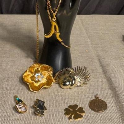 Vintage Brooches, Pins, Bridge Scorer And Various Pendants 