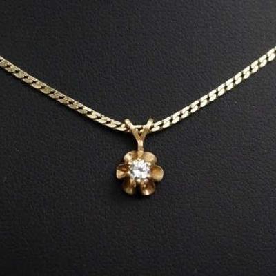 14K Gold .10 Carat Diamond Inset Flower Pendant On a 14K Herringbone Chain Necklace