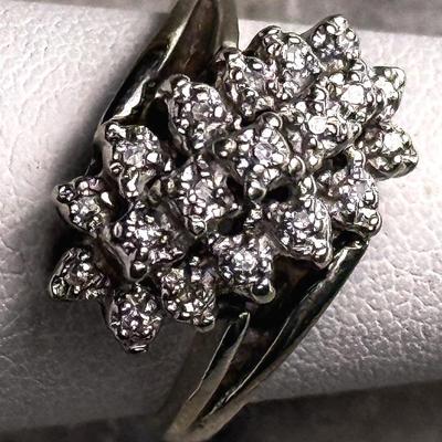 10K White Gold Diamond Cluster Ring  - Size 5.25