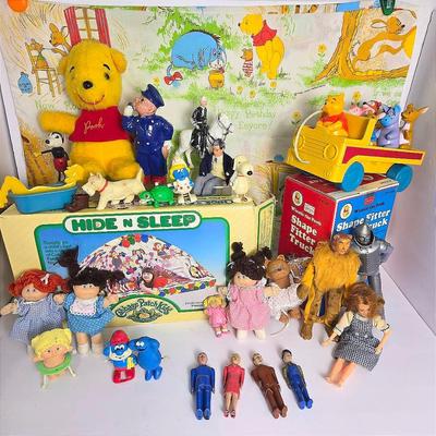 Vintage Toys: Mego Wizard Of Oz, Cabbage Patch Hide N Sleep Tent, Winnie The Pooh & More