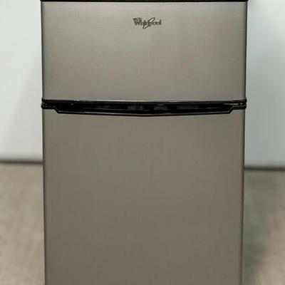 Whirlpool Mini Fridge Model WH31S1E - 3.1 Cubic Feet 